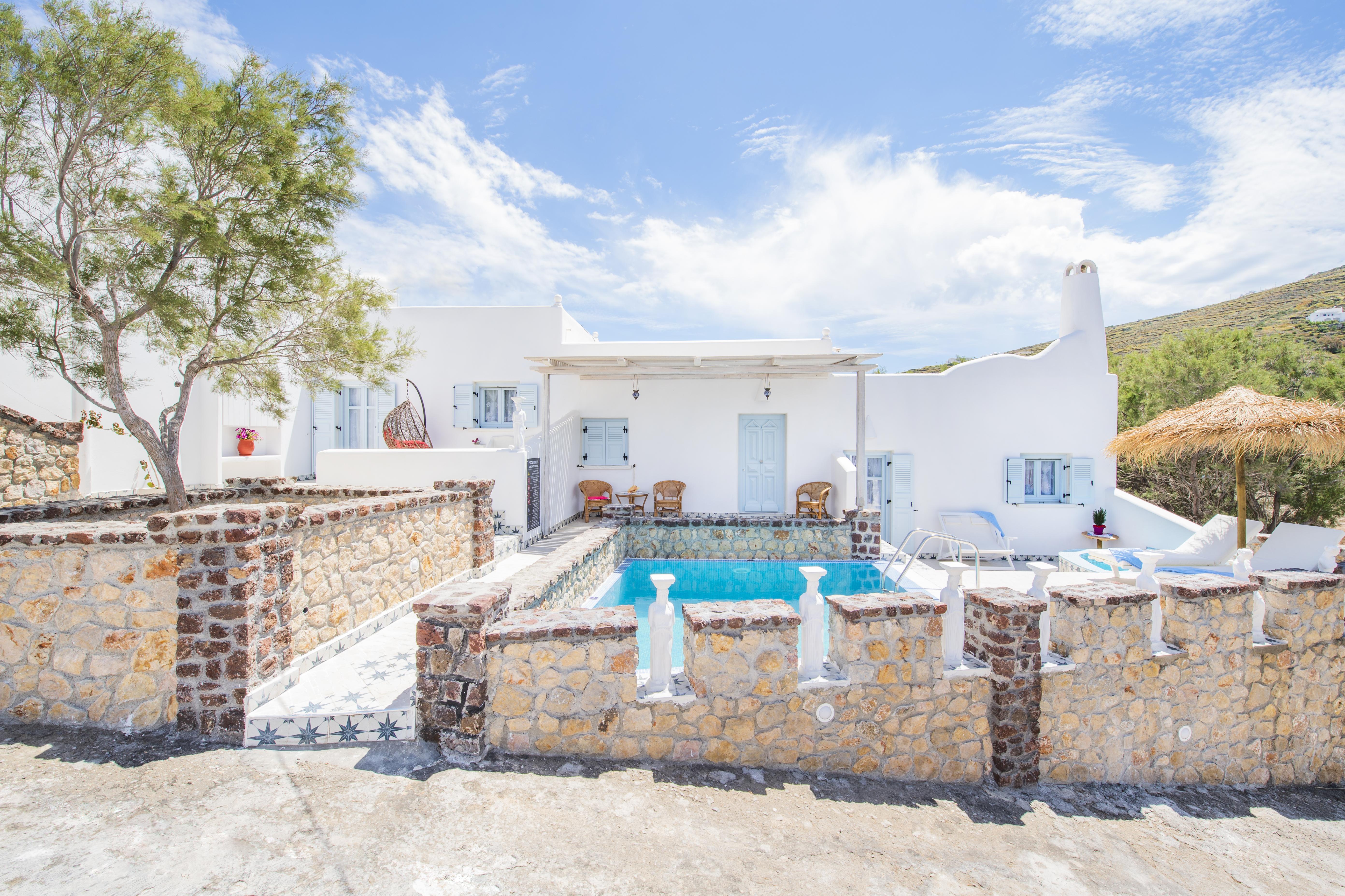 Starlight Luxury Seaside Villa & Suites Imerovigli  Exterior photo