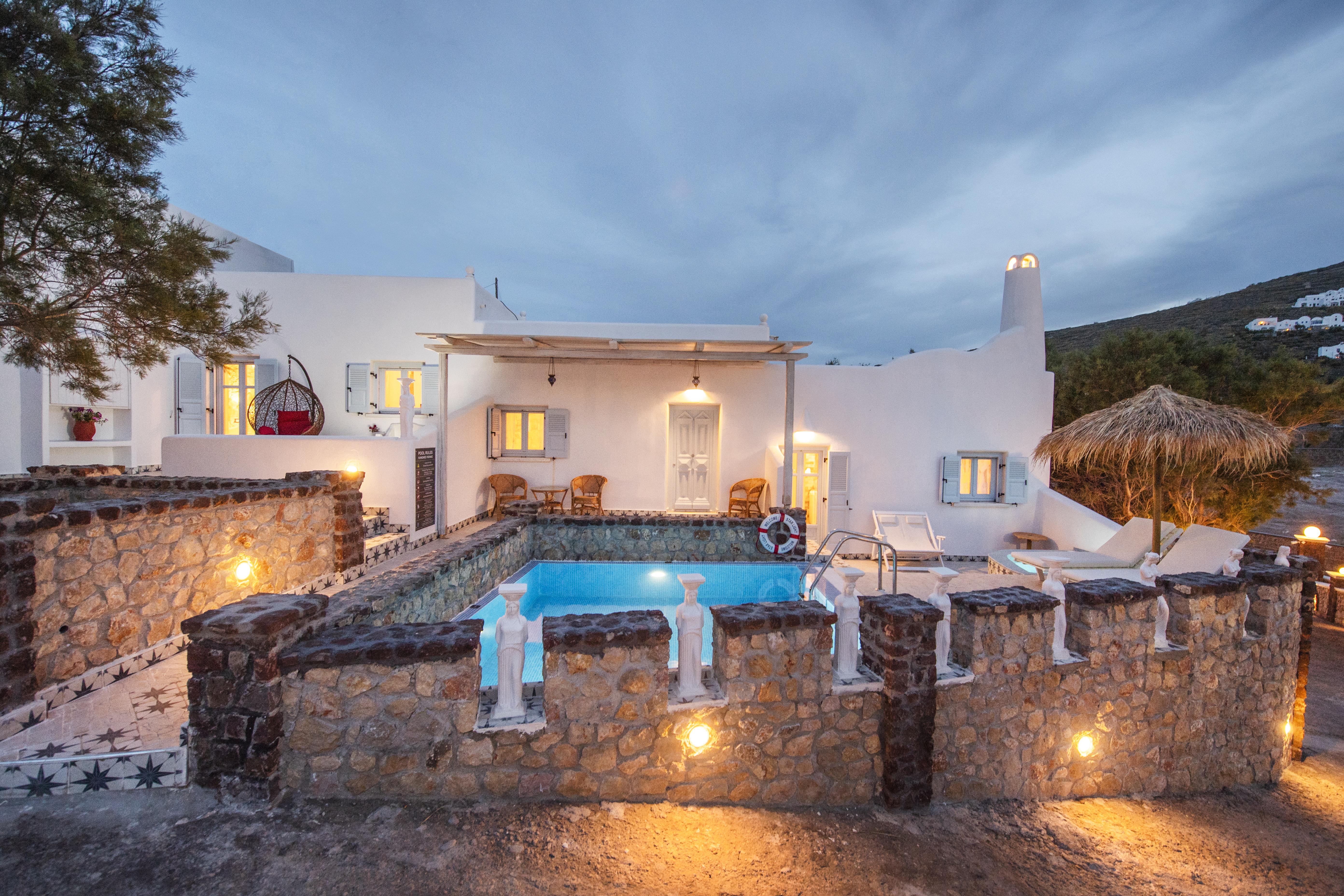 Starlight Luxury Seaside Villa & Suites Imerovigli  Exterior photo