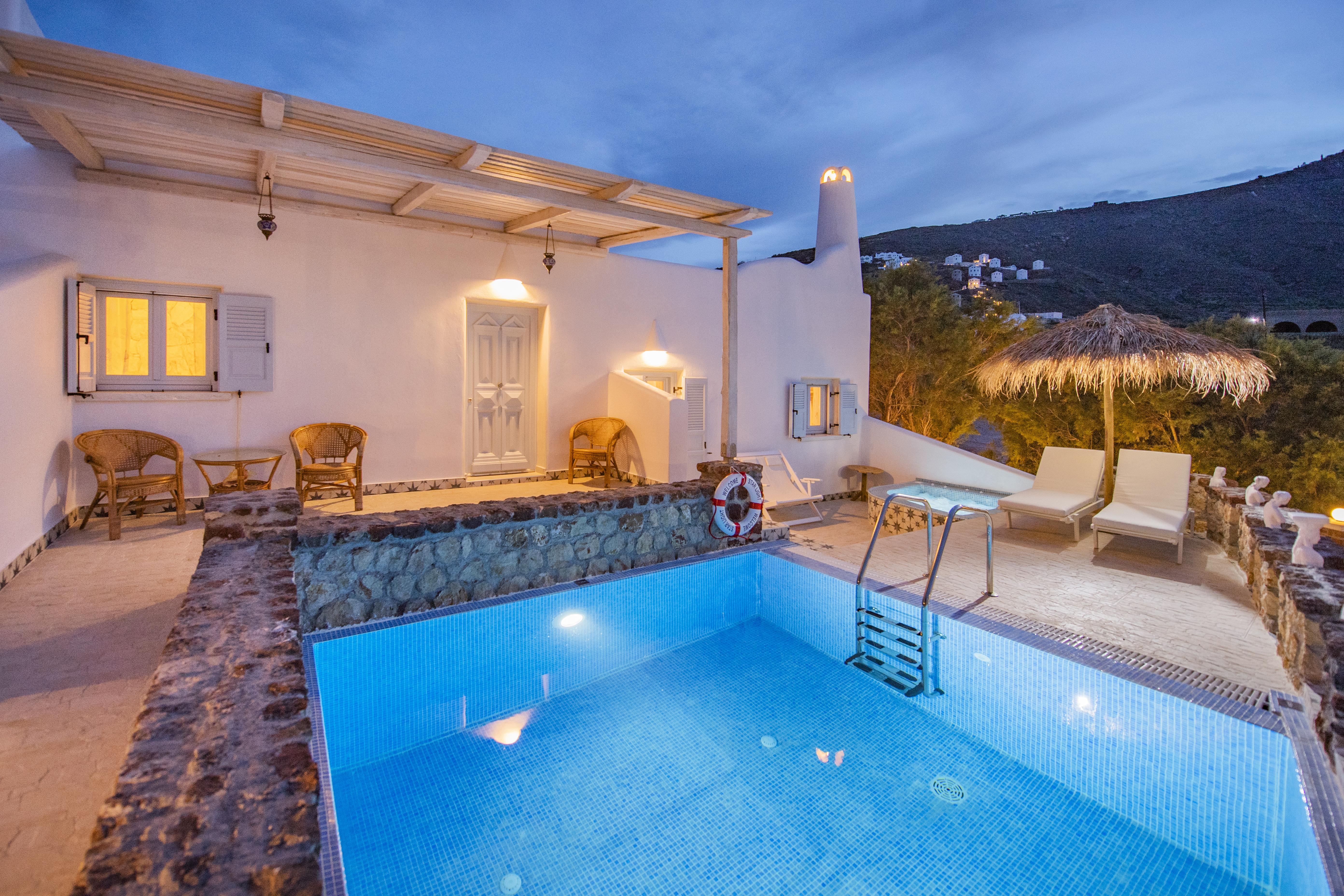 Starlight Luxury Seaside Villa & Suites Imerovigli  Exterior photo