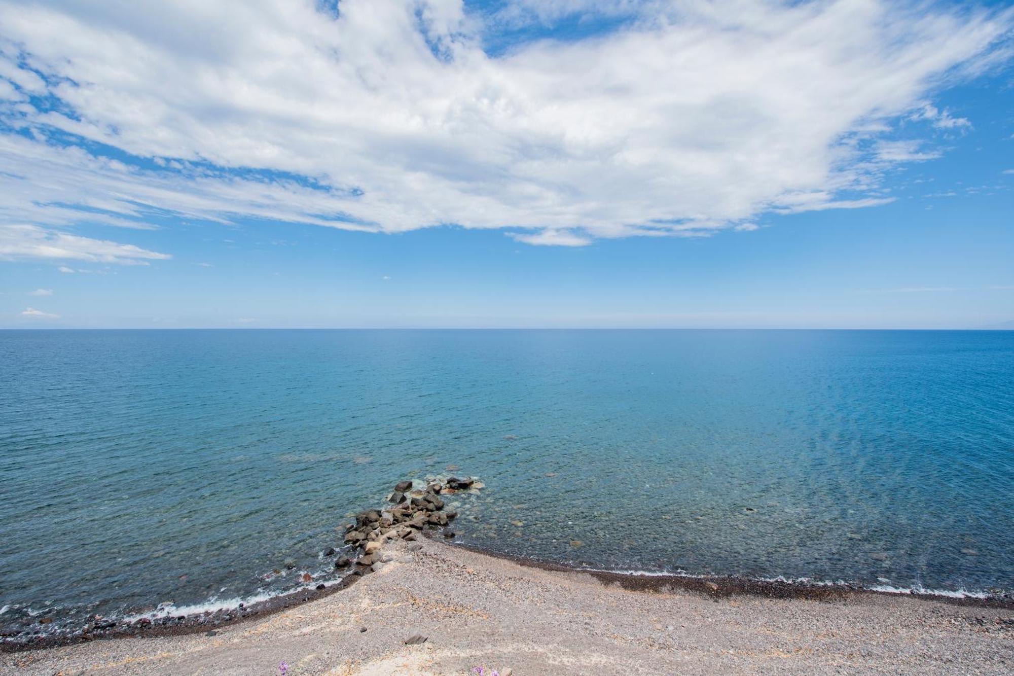 Starlight Luxury Seaside Villa & Suites Imerovigli  Exterior photo